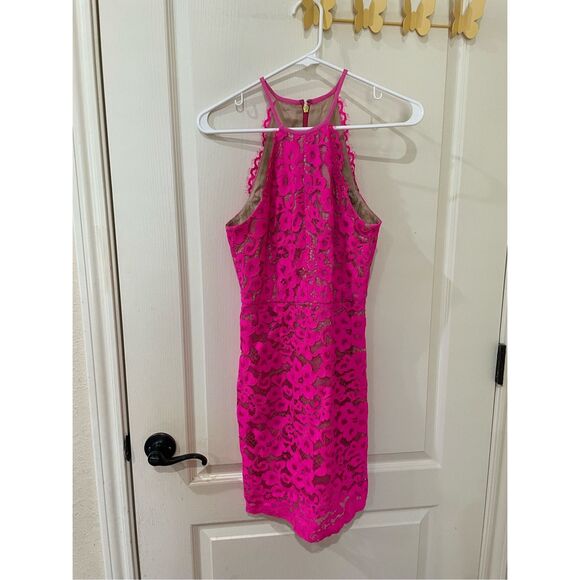 Trina Turk Dresses & Skirts - Trina Turk Lace Sheath Dress Size 0